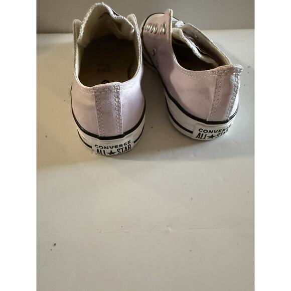 NWOT Converse Chuck Taylor All Star Low Top Sneakers Womens 7 Men's 5 Purple - Picture 8 of 16